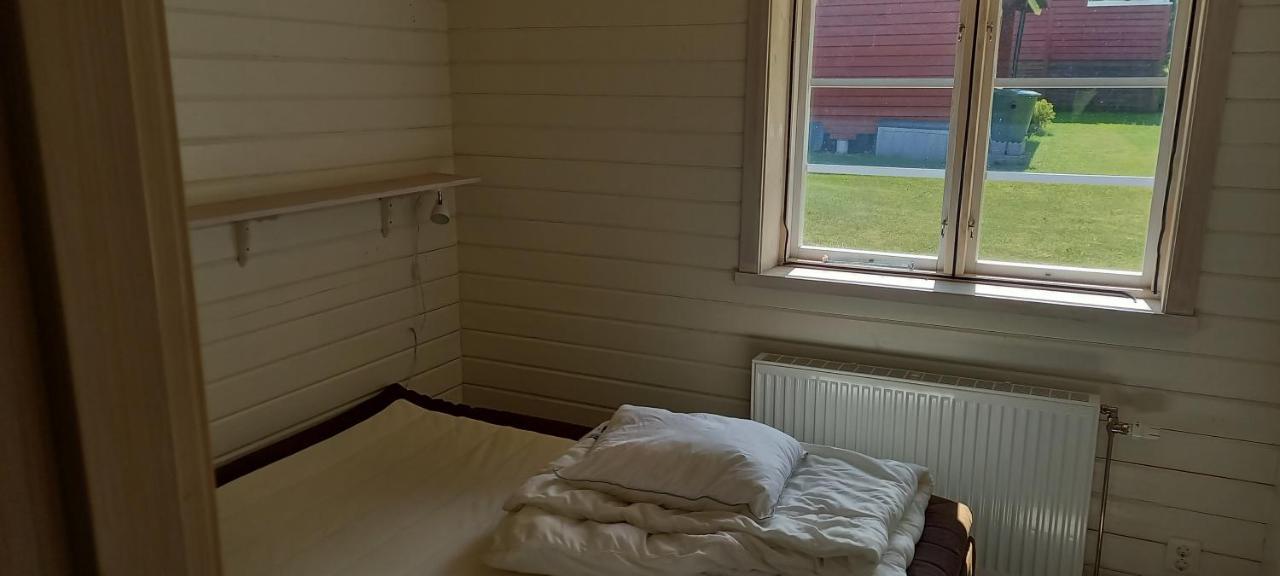 Vackert Belaegen Laegenhet I Gesunda Apartment Solleron Exterior photo